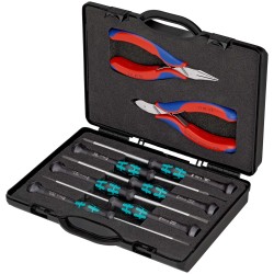 8 daļu elektrisko knaibļu un skrūvgriežu komplekts KNIPEX 002018